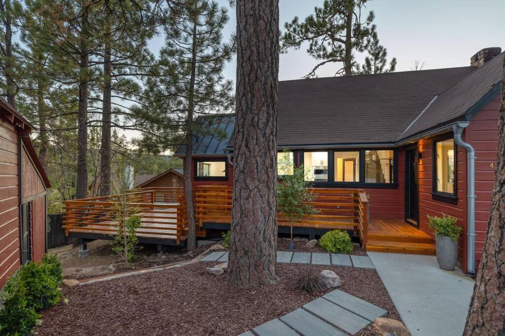 Sled-Ski Lakeside Village Cabin - Spa - Bbq - Firepit - Loft - Games 빅 베어 레이크 외부 사진